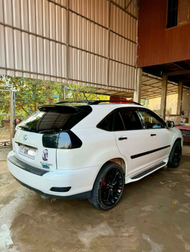 ឡានលក់ ឡានអ្នកជិះ Lexus RX330 full ប៉ុង2 ឡានស្អាត លេងហើយ