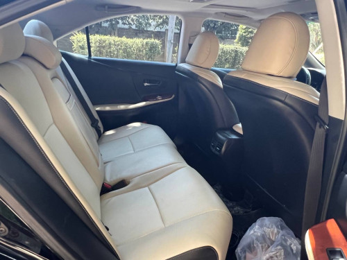 Lexus​ Hs250h Full-PREMIUM Advanced Technology ឡានអ្នកជិះផ្ទាល់