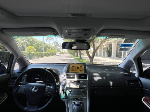 Lexus​ Hs250h Full-PREMIUM Advanced Technology ឡានអ្នកជិះផ្ទាល់