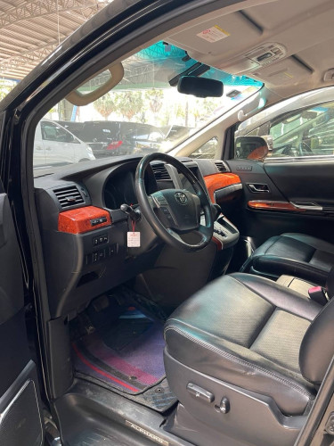 ស្លាកលេខ ម្ចាស់ដើម Alphard 2012