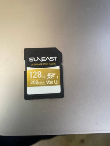 លក់មេម៉ូរីCamera 128G