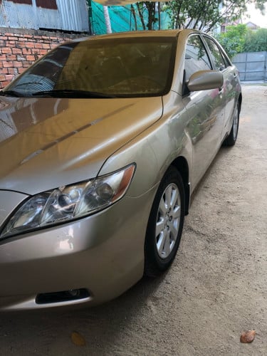 ឡានលក់Camry XLE ( ម្ជាស់ជ្ទាល់ )ឡានស្អាត អត់ប៉ះបុក សំលេងស្ងាត់ល្អ