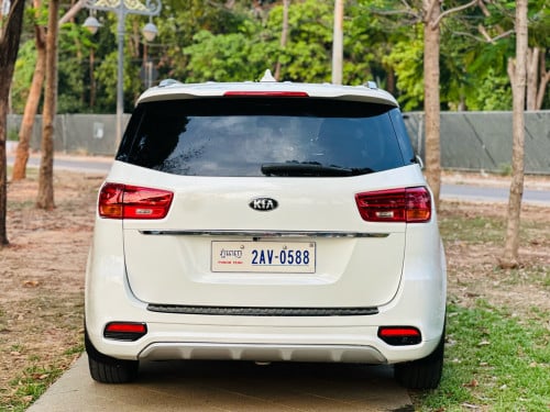 សួរស្តីពុកម៉ែបងប្អូនតោះខ្ញុំចង់លក់ឡានមួយគ្រឿងប្រភេទGrandCanival2019FullOptionក្រុមហ៊ុនសាំងសុីន19900$