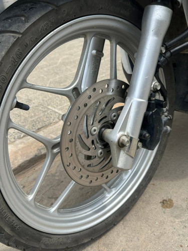 ម៉ូតូ​លក់​ Honda Sh 125cc 2016 ផែនសានុំលាងទឹកជិះ