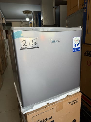 ទូទឹកកក ៥តឹក Midea ថ្មីកេស