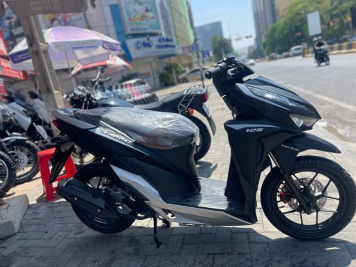 ម៉ូតូថ្មីកេស. Varro 2026