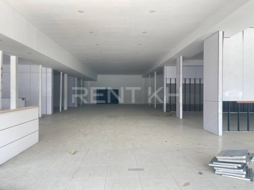 ឃ្លាំងសំរាប់ជួលនៅសែនសុខ / Warehouse for Rent at Khan Sen Sok