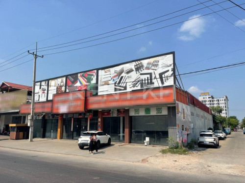 ឃ្លាំងសំរាប់ជួលនៅសែនសុខ / Warehouse for Rent at Khan Sen Sok