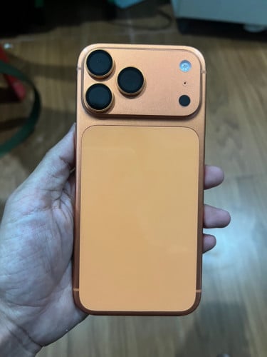 17 pro max ស្អាតគ្មានកន្លែងទាស់