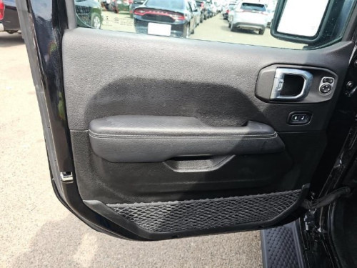 សាង 55000$ 2023 JeepWrangler 4xe Sahara ទឹកថ្នាំស្រុីន1ជុំ