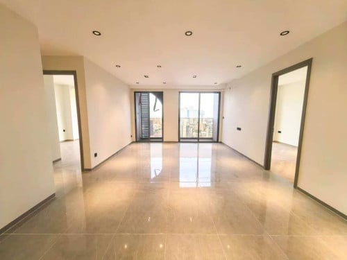 3 Bedrooms 3 Baths Resale Unit in BKK1