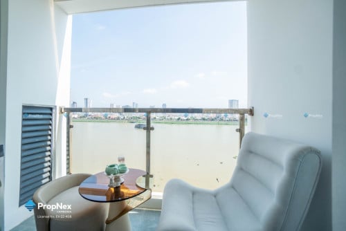 Affordable Condo for Rent at Riverside | Daun Penh Area!