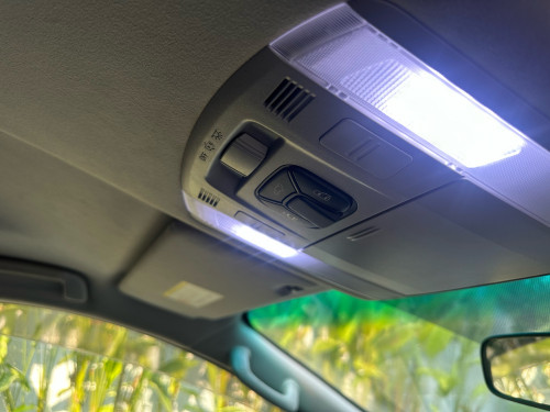 Alphard 2010 Auto3 ម្ចាស់ទី1 កៅអីចុច កៅអីម៉ាស្សារ