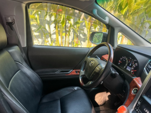 Alphard 2010 Auto3 ម្ចាស់ទី1 កៅអីចុច កៅអីម៉ាស្សារ
