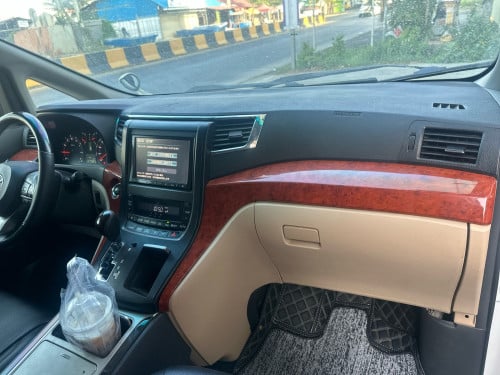 Alphard 2012 កៅអីចុច2 កៅម៉ាស្សារ អត់បុកប៉ះ ម៉ាសុីនអេម