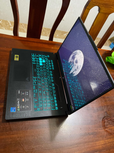 Asus Tuff 17 (RTX4050)