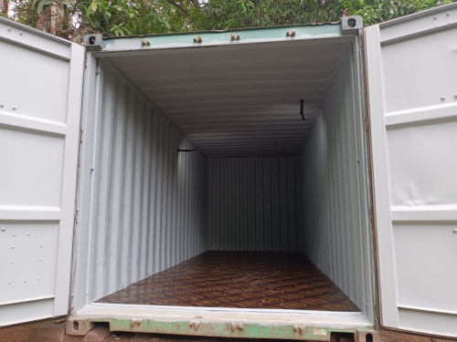 CONTAINER