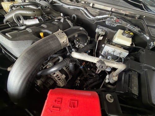 Ford Wildtrak 2023 សុីន១ជុំ​ ស្គត់១ជុំ​ ម្ចាស់ដេីម 35000km