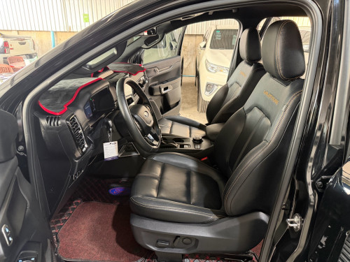 Ford Wildtrak 2023 សុីន១ជុំ​ ស្គត់១ជុំ​ ម្ចាស់ដេីម 35000km