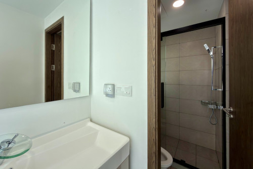 HIGH FLOOR Spacious 1 BEDROOM for Sale in Urban Village Phase 2