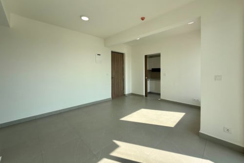 HIGH FLOOR Spacious 1 BEDROOM for Sale in Urban Village Phase 2