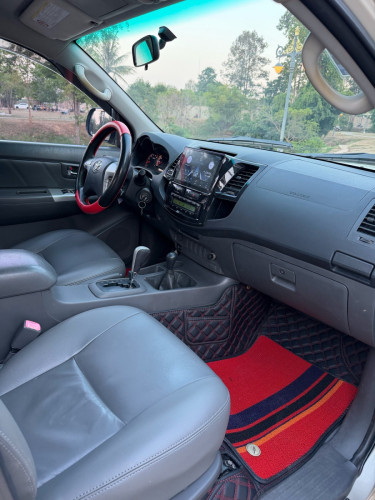 HILUX VIGO 2012 អូតូកាពីតាស់ ឡានក្រុមហ៊ុន