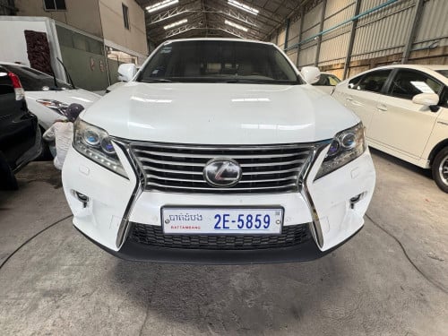 Lexus Rx350.010 Full Option ប៉ុង​1 សកាំម៉ៃ​ ក្នុងលឿង​