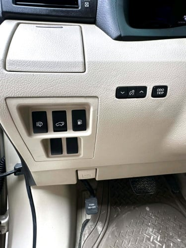 Luxus 450H 2010 full ប៉ុង2 គុជ3ស៊ីនមួយជុំ