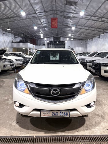 Mazda BT-50 ម៉ាសុីនធំ 3.2L​ អូតូកាពីតាស់