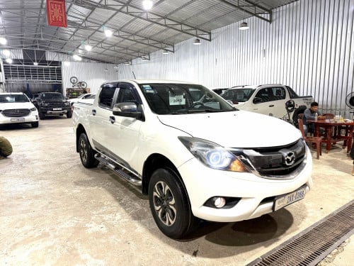 Mazda BT-50 ម៉ាសុីនធំ 3.2L​ អូតូកាពីតាស់