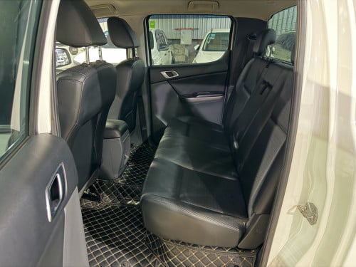 Mazda BT-50 ម៉ាសុីនធំ 3.2L​ អូតូកាពីតាស់
