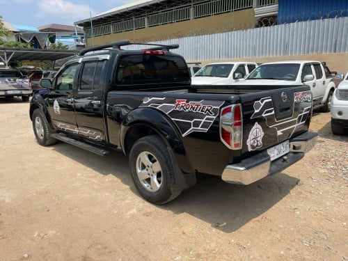 Nissan Frontier 07 សាំងហ្កាស់ទ្រុងវែងឡានស្អាត