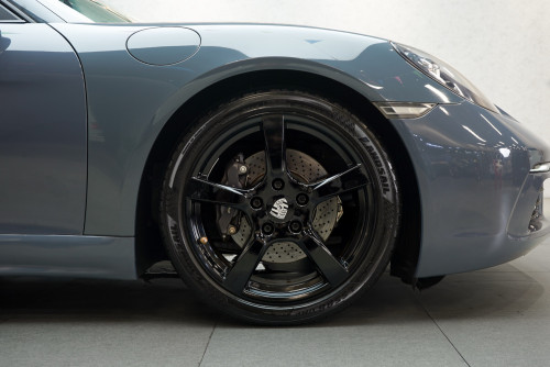 Porches 718 Boxster S 2017