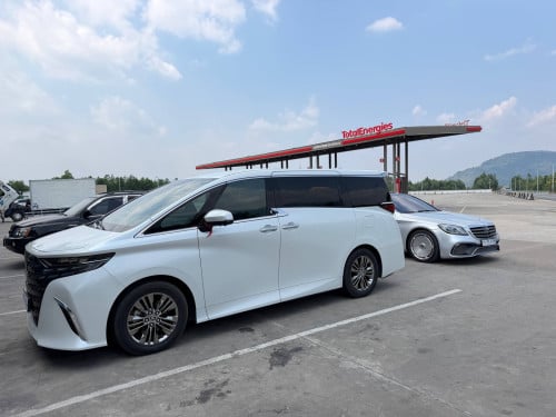 TOYOTA ALPHARD 2024-25
