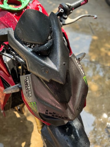 Zx1000 លក់ប្រញ៉ាប់លុយ មានពន្ធ 3600$ ចរចាខ្លះទៀន មិនដែលមាន