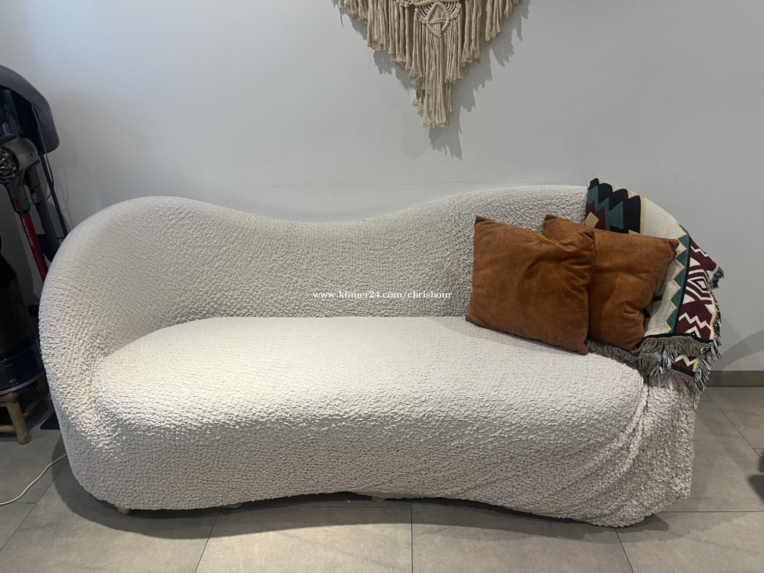 super nice sofa for sale .. you can enjoy 2 color