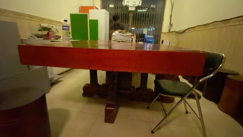 តុឈើគគី