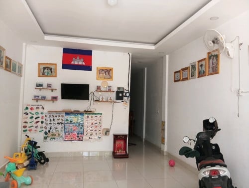 ផ្ទះសម្រាប់លក់ 4.10×12