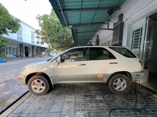 លក់បន្ទាន់