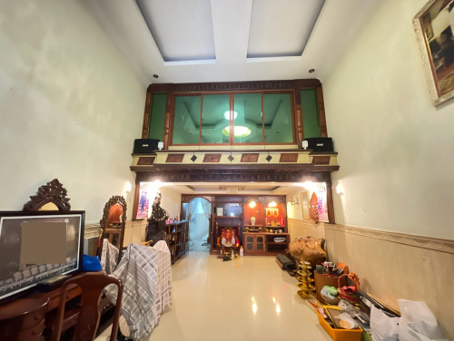 ផ្ទះ1ជុងដាក់លក់ (ពិភពថ្មីឈូកមាស)