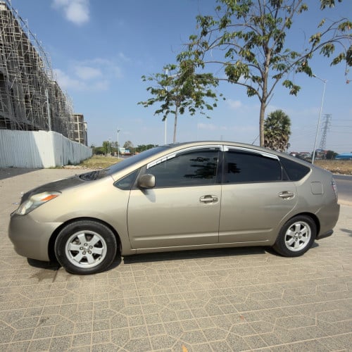 ឡានលក់បន្ទាន់ឡានស្អាតលក់8600$