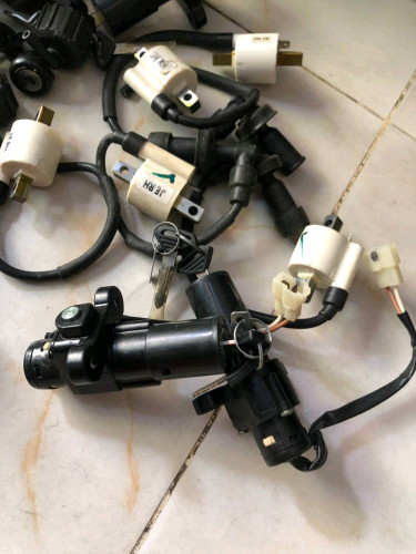 គ្រឿង Bajaj