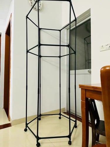 ស្នួរហាលខោអាវ Drying Racks