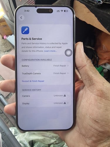 លក់iPhone 16pro max ZA  1T អត់ស្កែន  ចង់បានឆាត