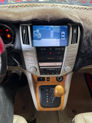 ទេីបយកមកមួយទៀត​ LEXUS RX400h ឆ្នាំ06​  ឈ្មោះ​ម្ចាស់​ដើម​  ពណ៌​ទឹកមាស​