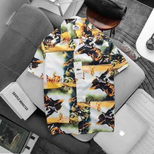 អាវក្រណាតដៃខ្លី / Short-sleeve button-up shirt