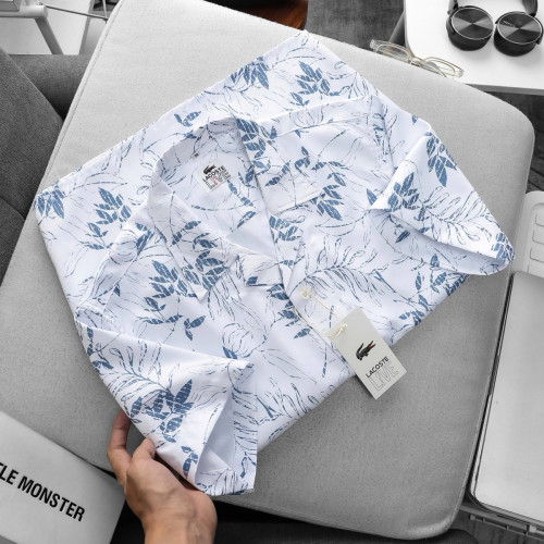 អាវក្រណាតដៃខ្លី / Short-sleeve button-up shirt
