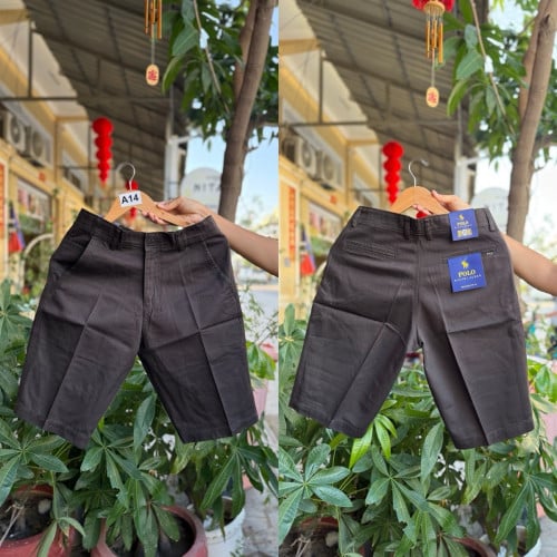 ខោគគីរជើងខ្លី ស្អាតទាន់សម័យ ☎️012242097  ទំហំចង្កេះចាប់ពី 29 ដល់ 44 ( 45kg - 130kg )