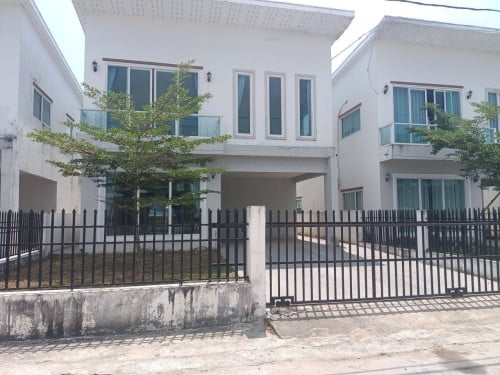 ๐ แขแ
แแแแแแแแ แแแแกแถแแกแปแ (Auctioned Properties) ๐ท