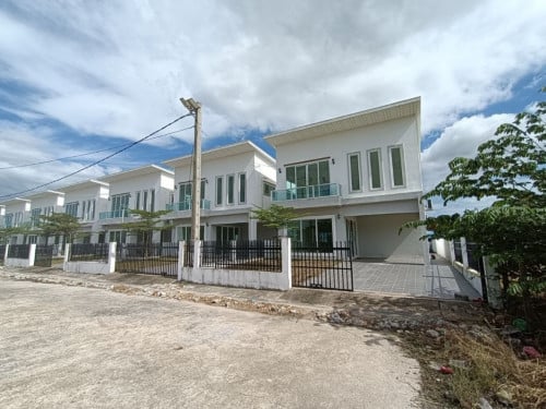 🏠 អចលនទ្រព្យ លក់ឡាយឡុង (Auctioned Properties) 🏷